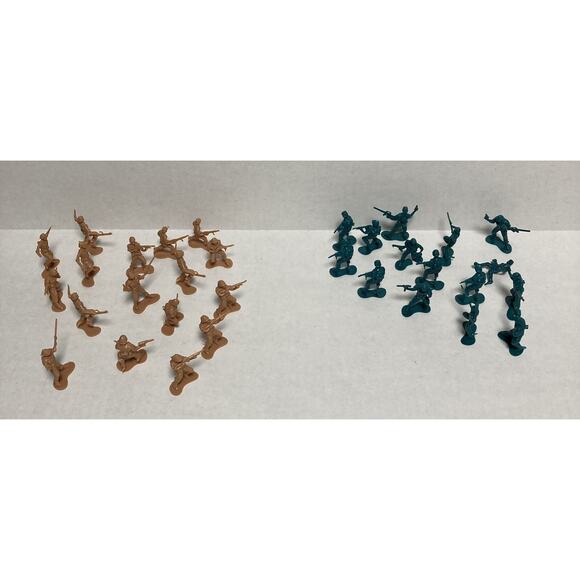 JA-RU Plastic Army Men Soldiers Action Figures for Kids Lot of 32 - Picture 3 of 7